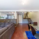 A Place To Stay On Jamieson