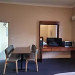 Seaton Arms Motor Inn