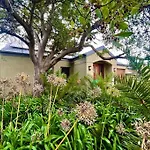 Grand Retreat In Town