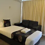 Albury Burvale Motor Inn