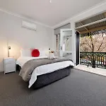 Central Style At The Gardens