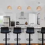Spacious, Central 2Bed 2Bath, Newly Renovated Gem!