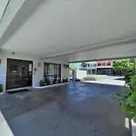 Garden Court Motel