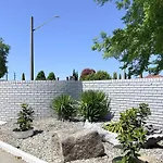 Albury Garden Court Motel