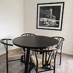 Heritage Chic In Central Albury