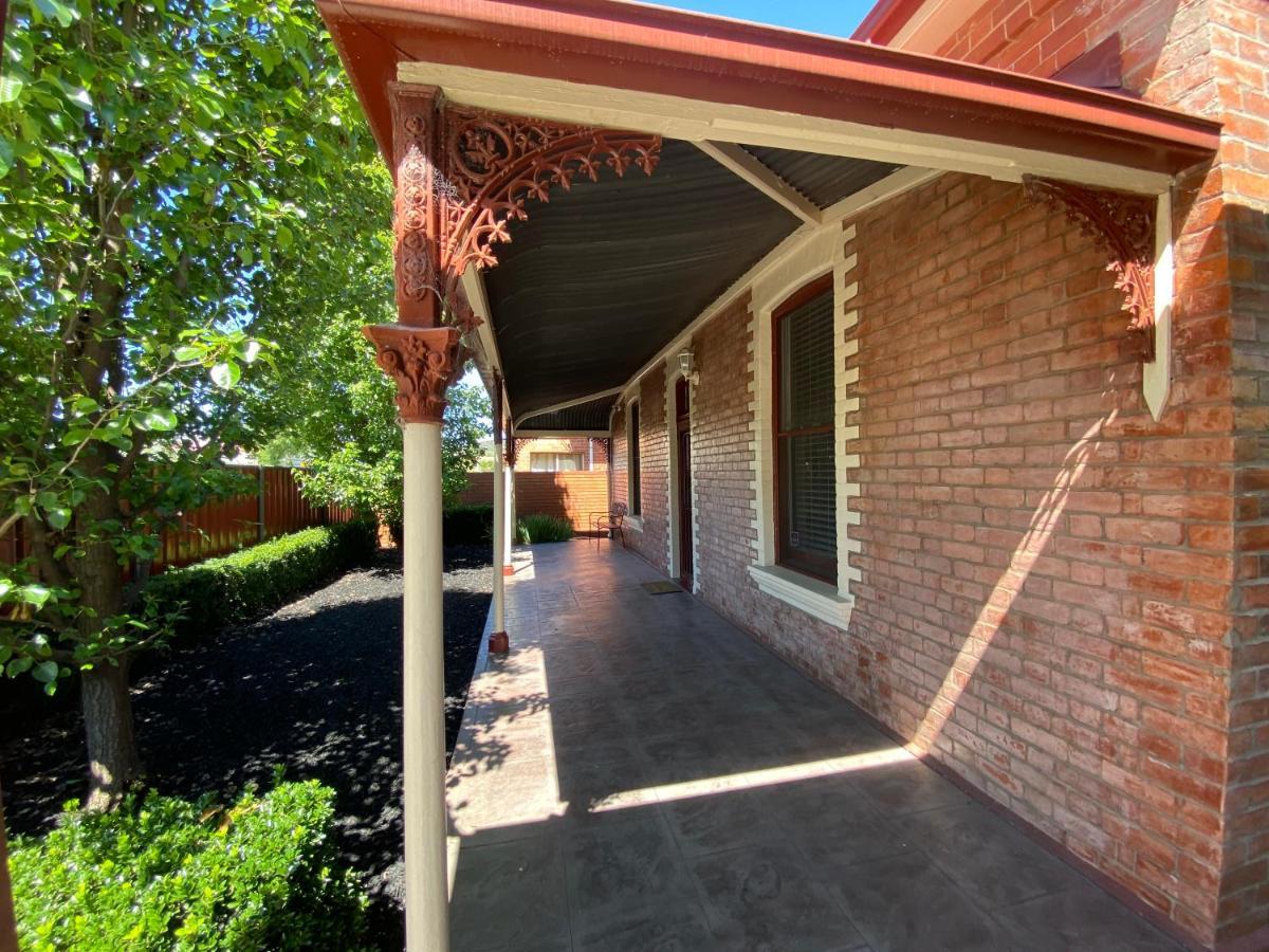 Holiday home Somerby! Modern Character Property! Cbd,pets,park Albury