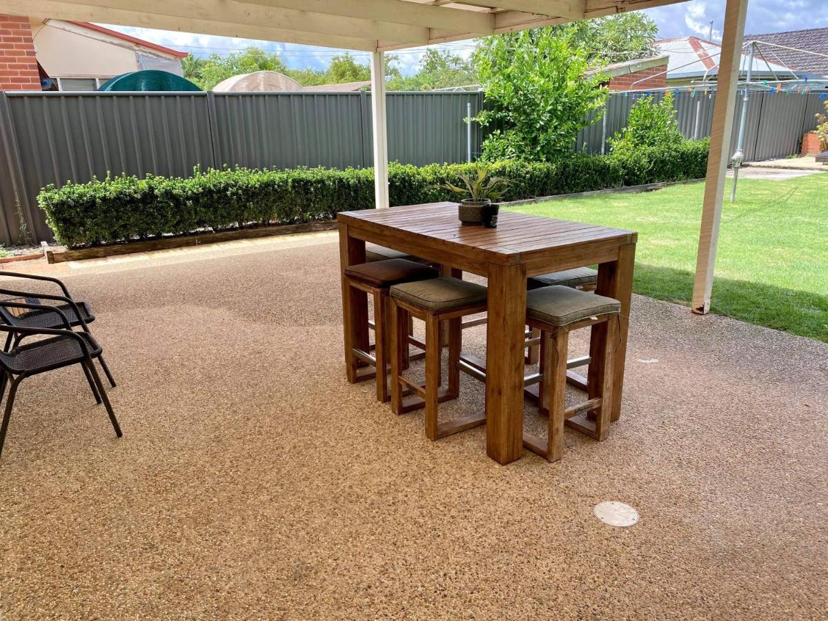 Holiday home Somerby! Modern Character Property! Cbd,pets,park Albury