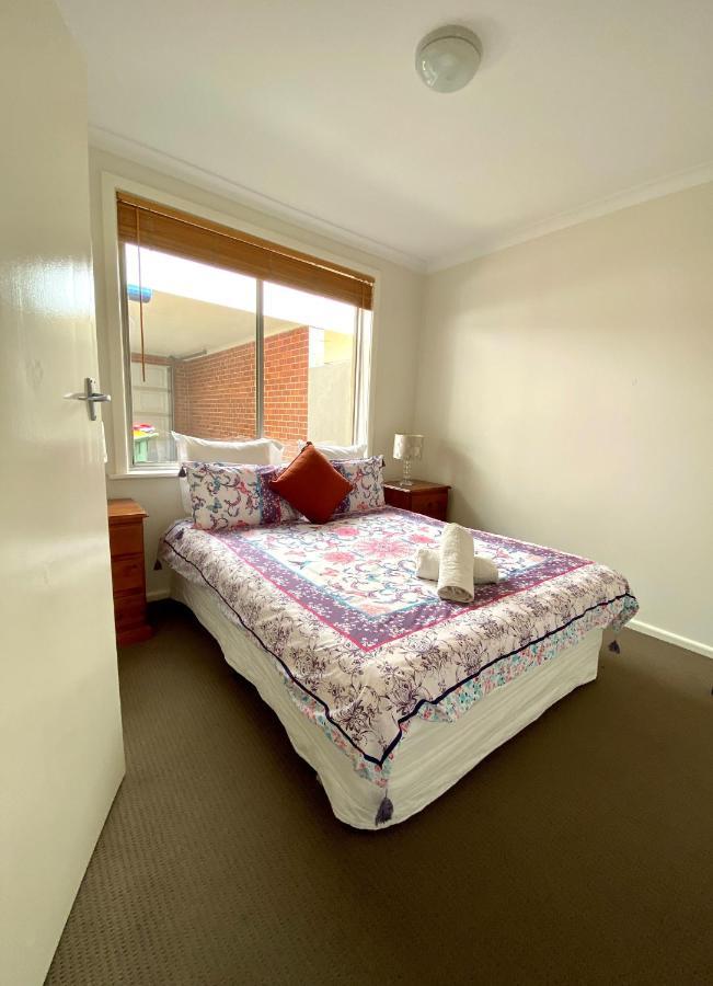 Stanley St Albury