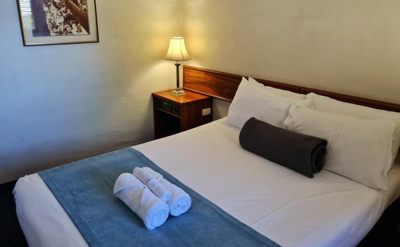 Seaton Arms Motor Motel 3*