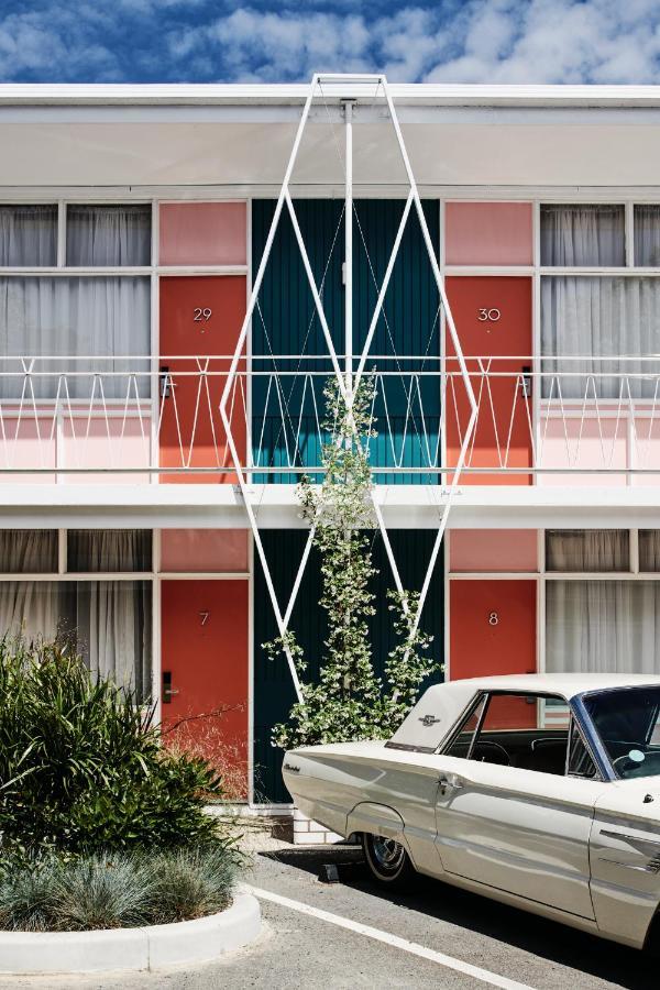 Astor 3* Albury