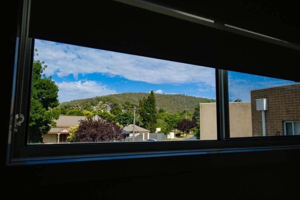 Splendour On Sackville Holiday home Albury