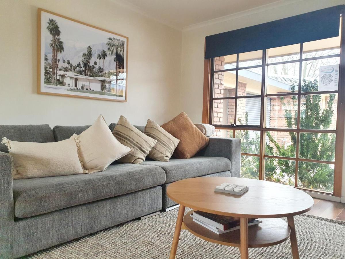 Apartment Olive Street *
