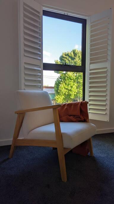 Location & Luxury 2br 2 Bath Albury