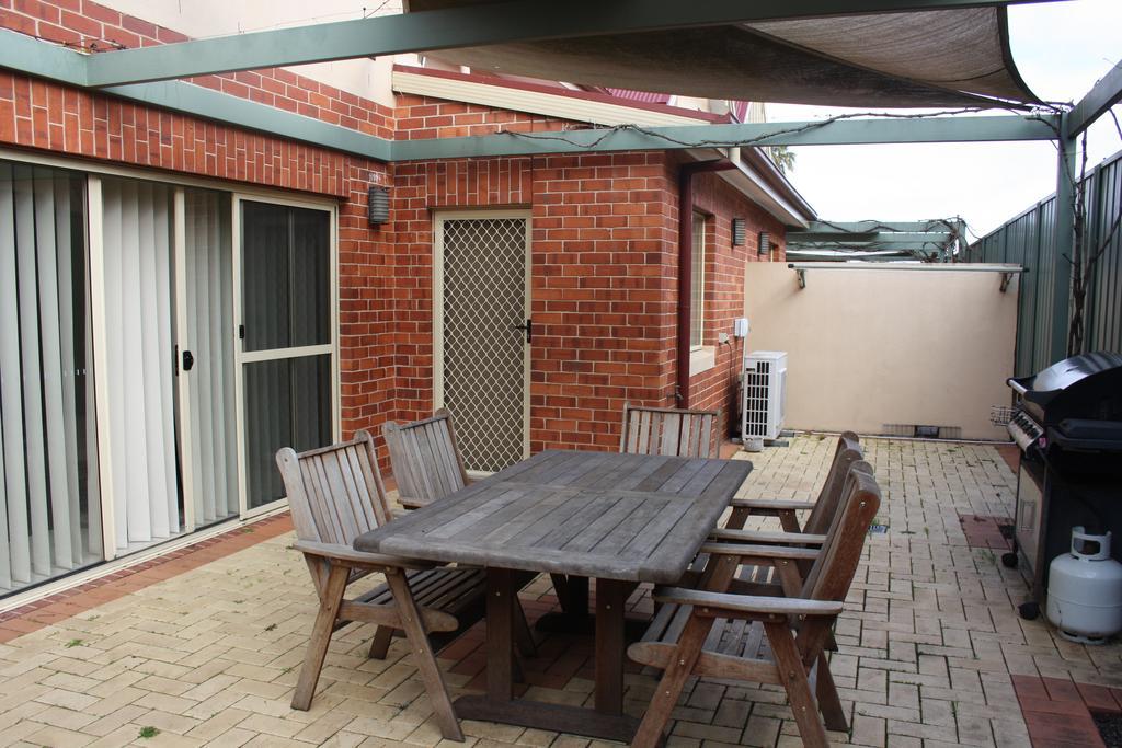 Suites - Schubach Street Albury