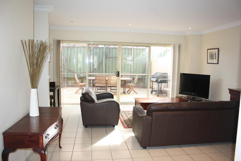 Suites - Schubach Street Albury