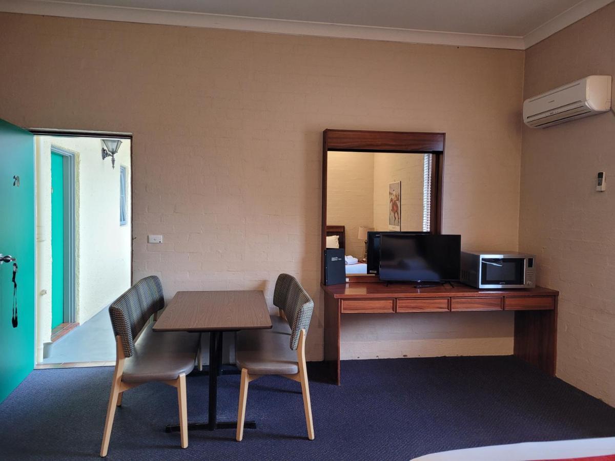 Motel Seaton Arms Motor