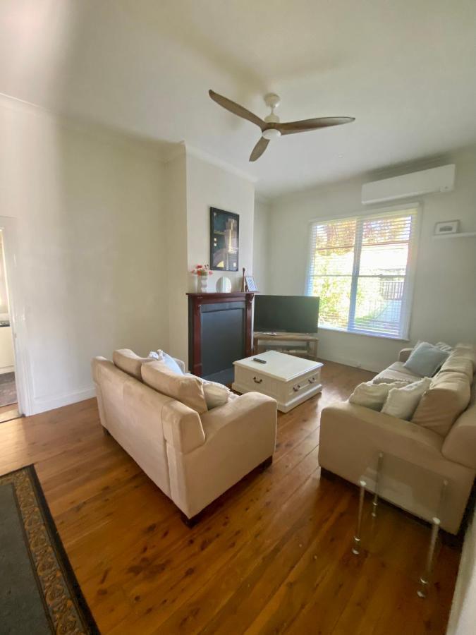 Somerby! Modern Character Property! Cbd,pets,park Albury