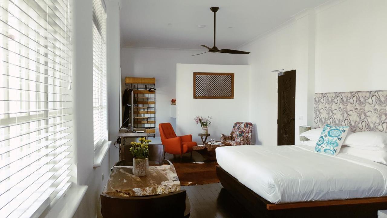 Circa 1928 Hotel