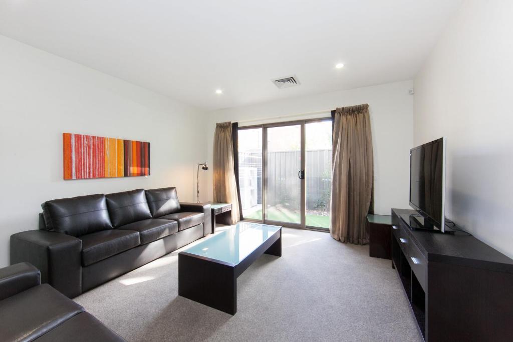 Apartment Abode *