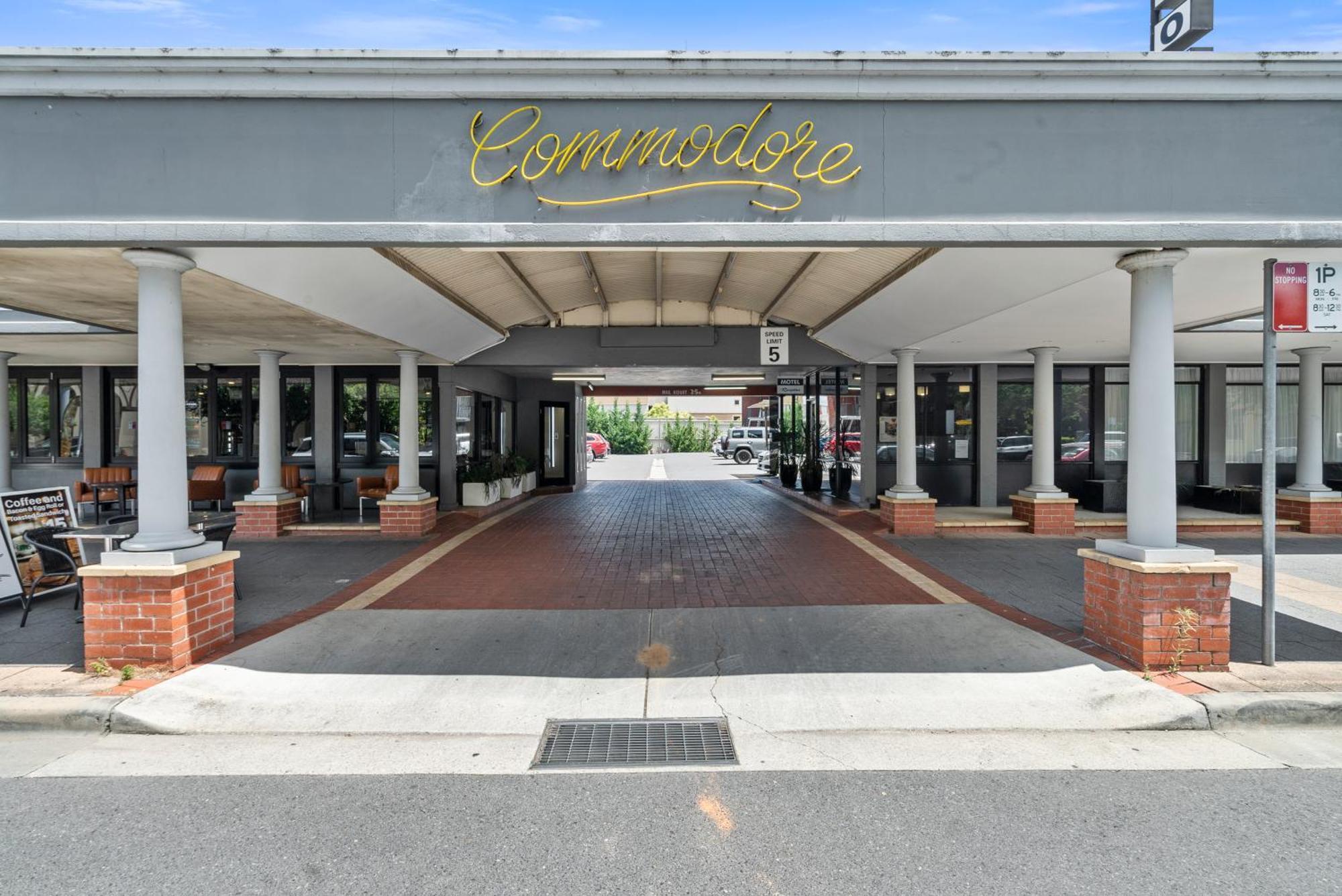 Commodore Motor Inn Hotel Albury
