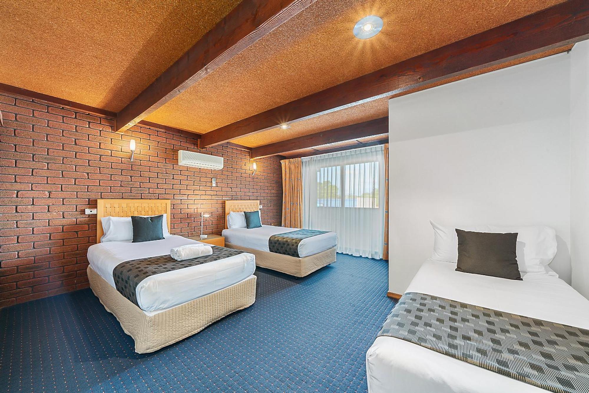 Quality Siesta Resort