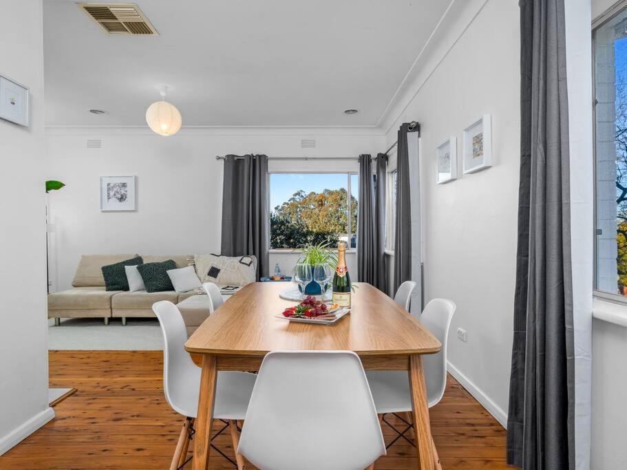 Read Place Retreat Holiday home