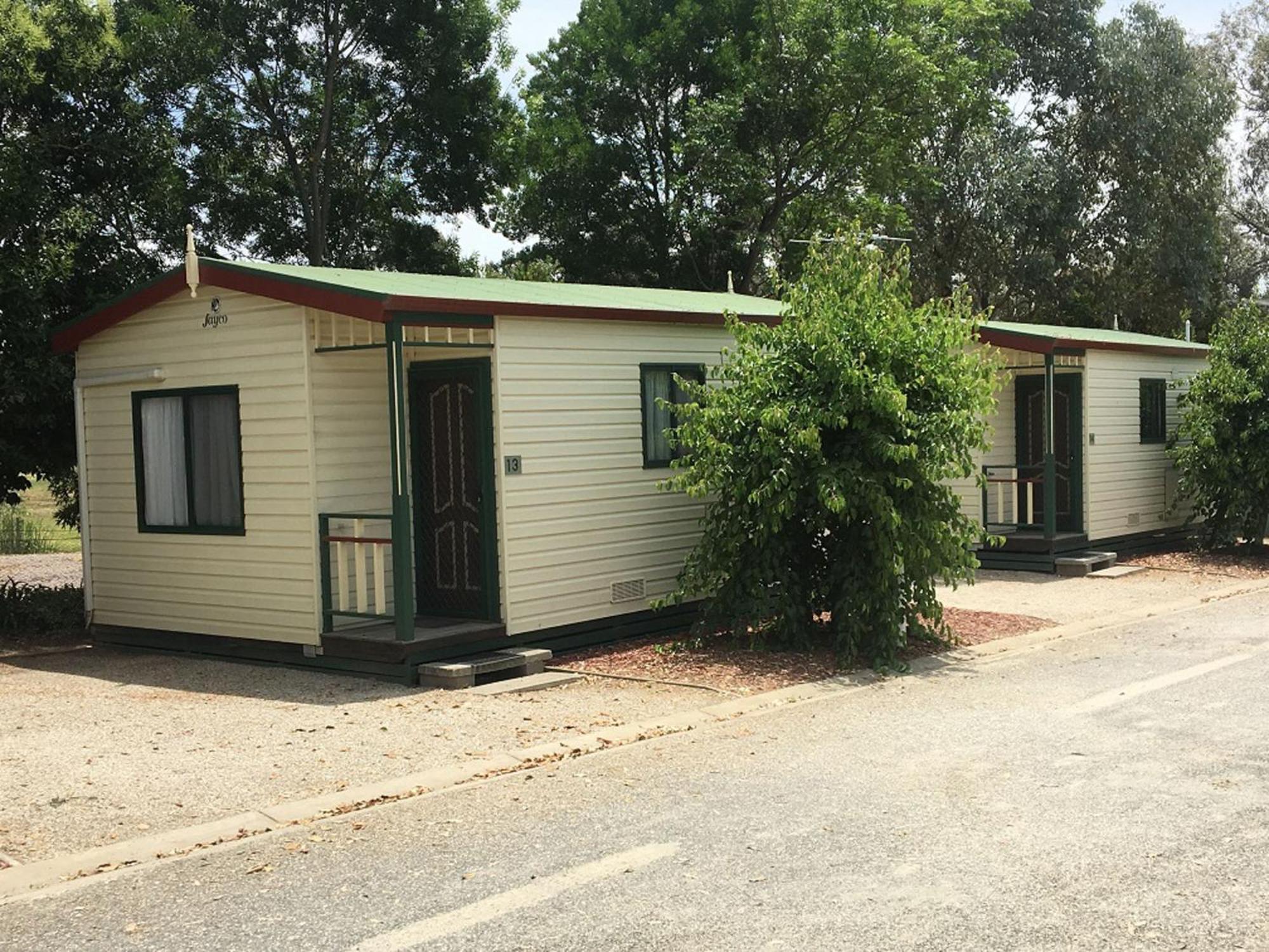 Seasons Tourist Park Campsite Albury