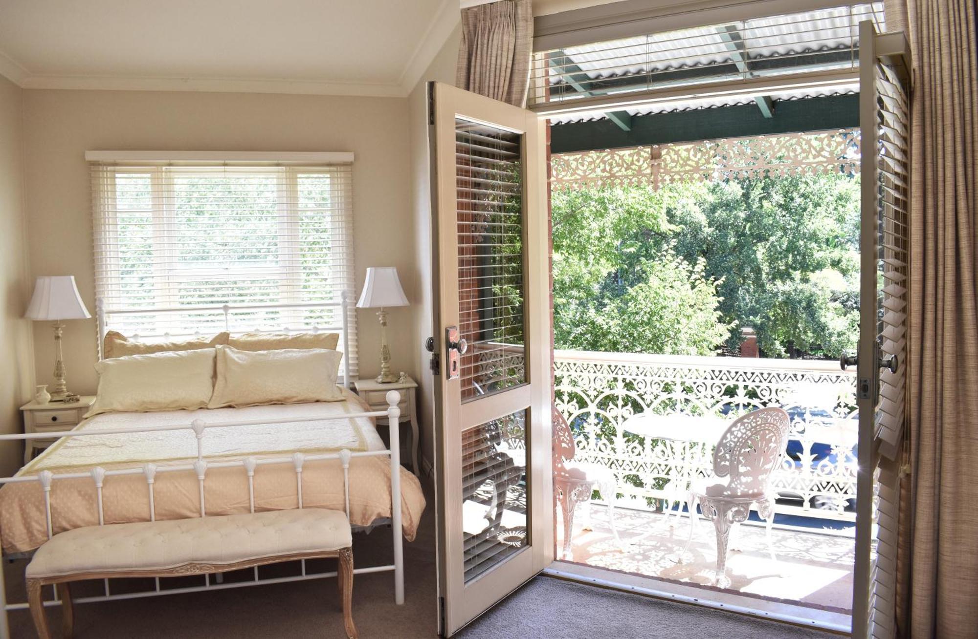 Holiday home Sophisticated Elegance At The Gardens