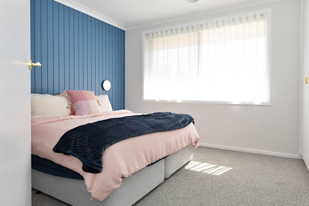 Kiewa Place * Albury