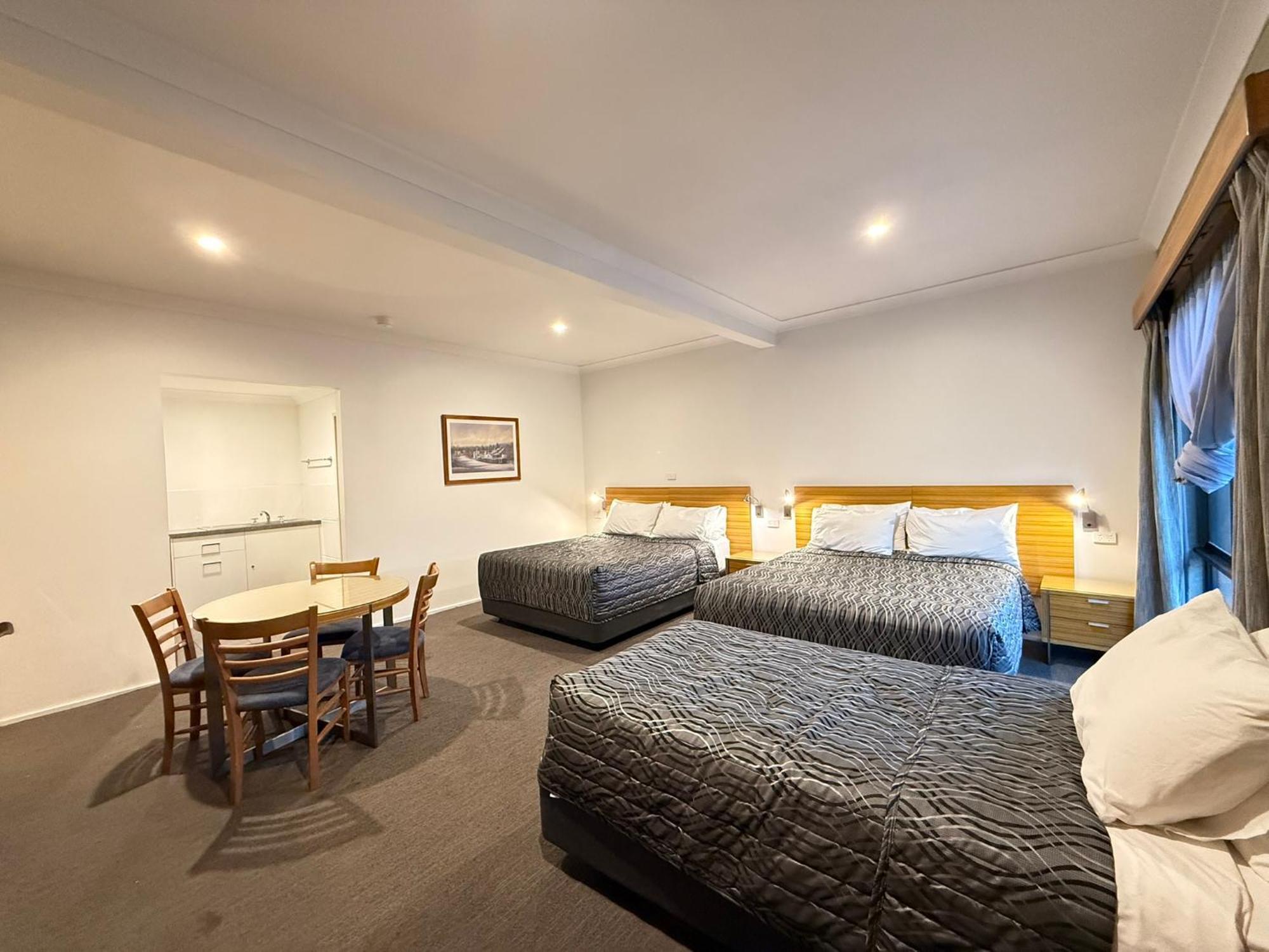 Paddlesteamer 4* Albury