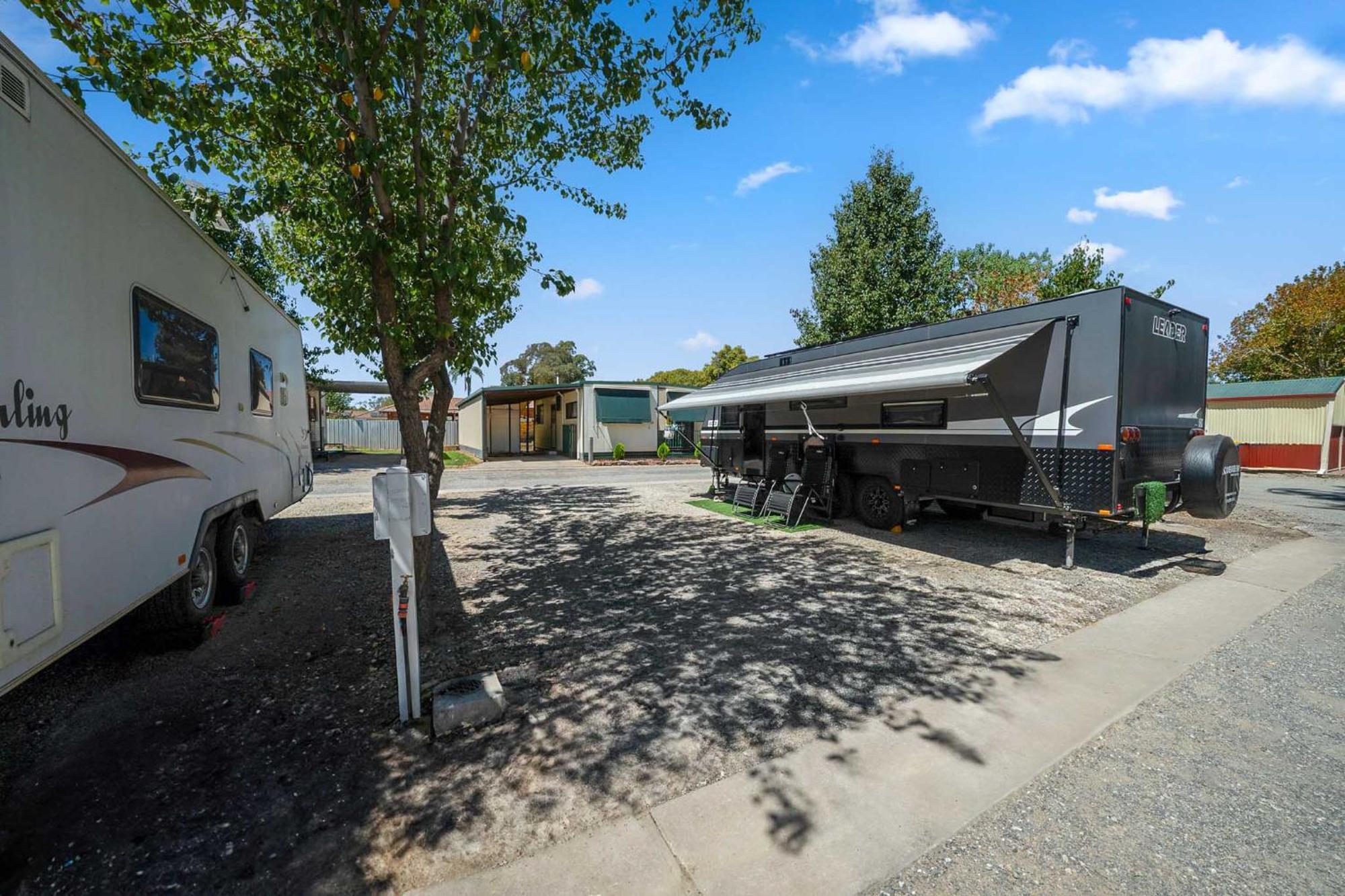 Seasons Tourist Park Campsite *