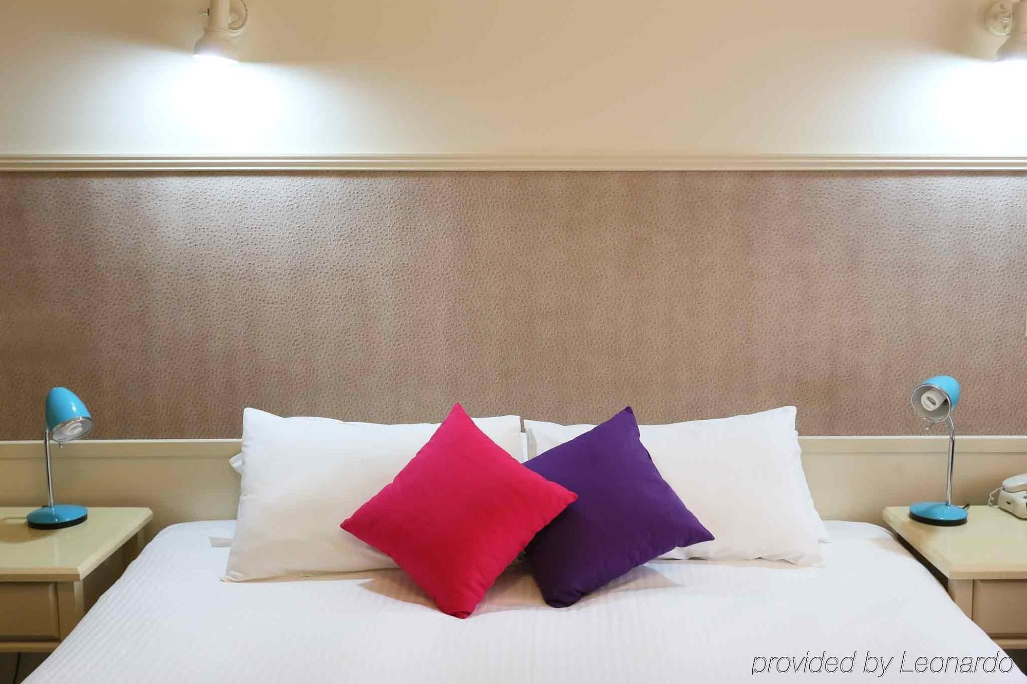 Hume Resort 3*