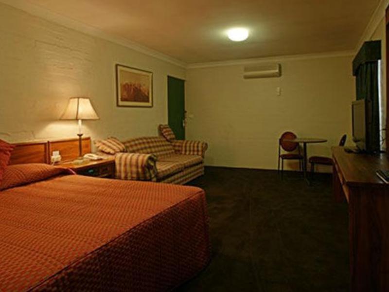 Seaton Arms Motor Motel 3*