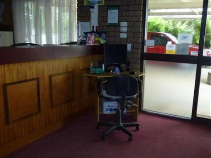 Burvale Motor 3* Albury
