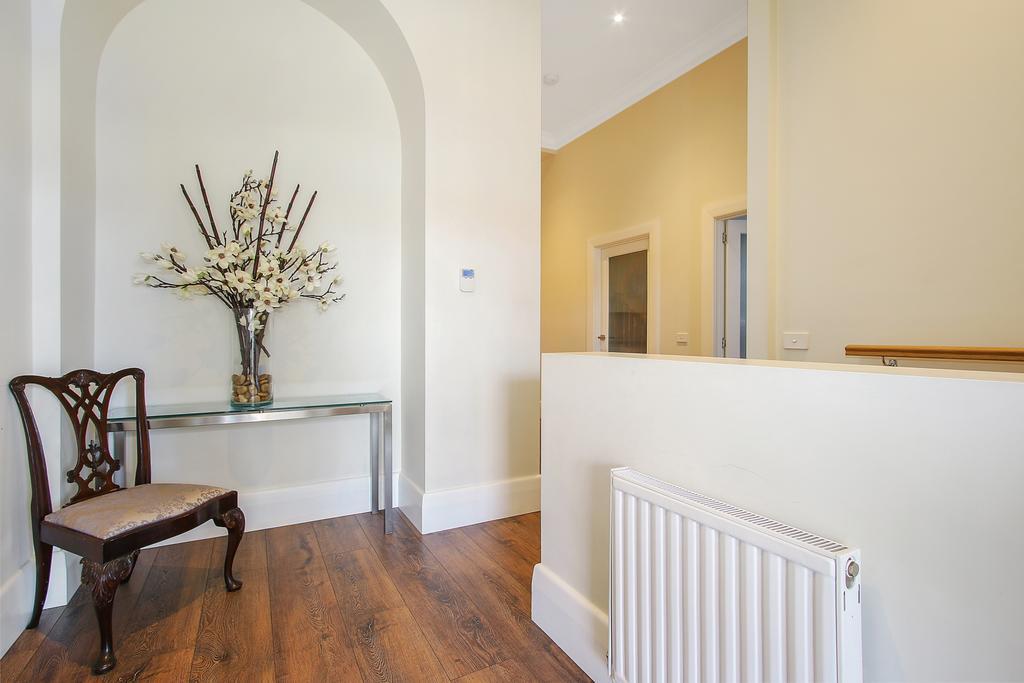 Apartment Suites - Waterstreet