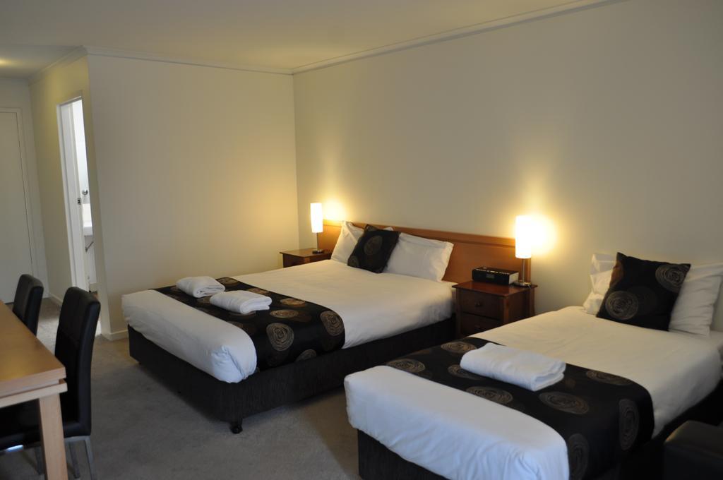 Burvale Motor Motel