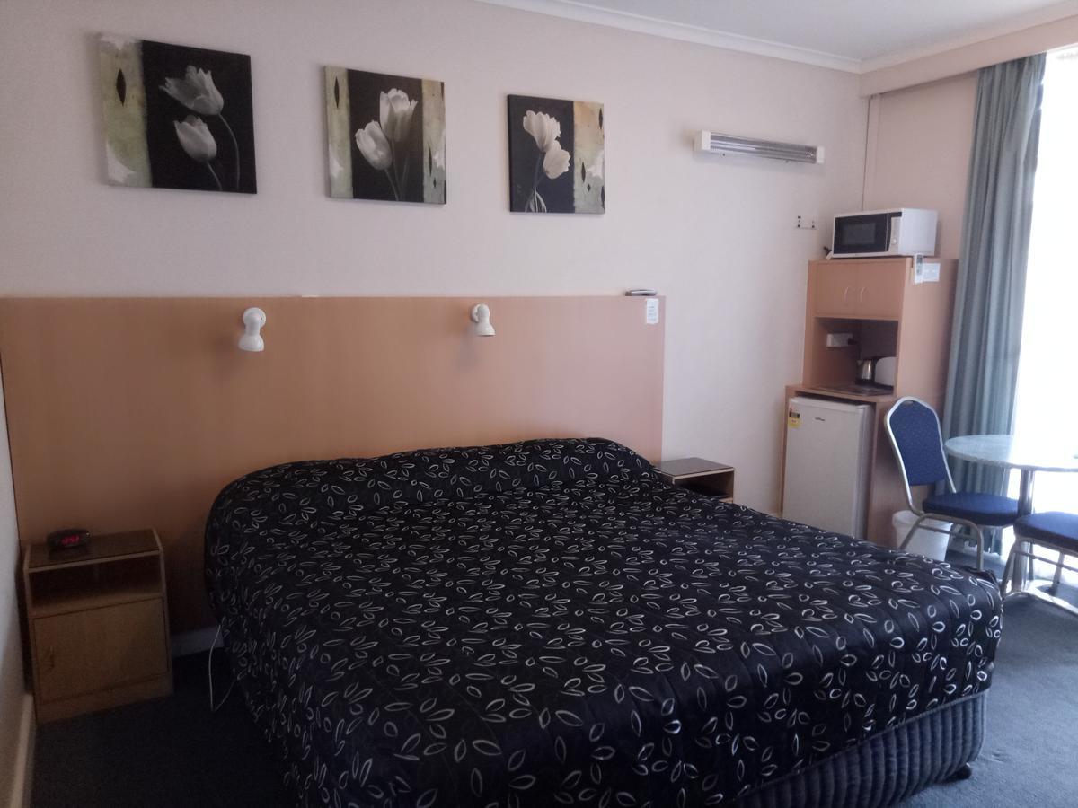 Clifton Motel 3*