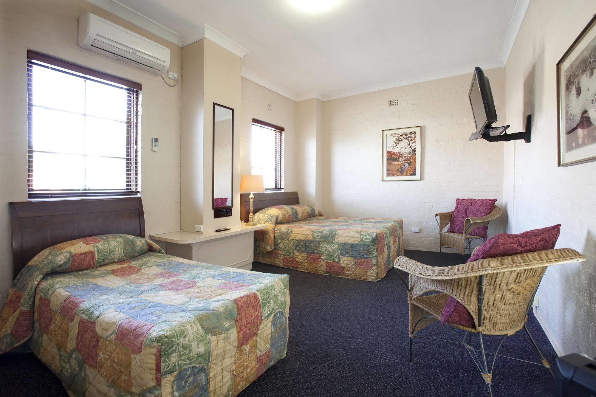 Seaton Arms Motor Motel Albury