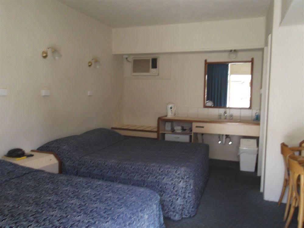 Astor 3* Albury