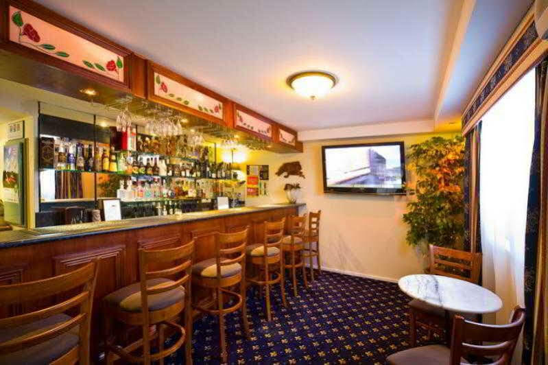 Hotel Georgian & Albury