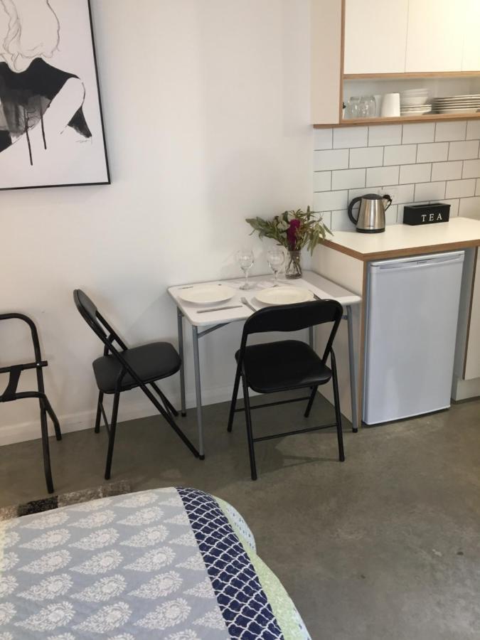 Homestay Modern, Private And Close To Town. Albury