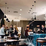 Mantra Albury