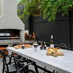 Elegant Escape On Thompson