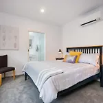 Albury Yalandra Apartment 1