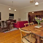 Rose Cottage - Historic Luxury