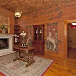 Rose Cottage - Historic Luxury