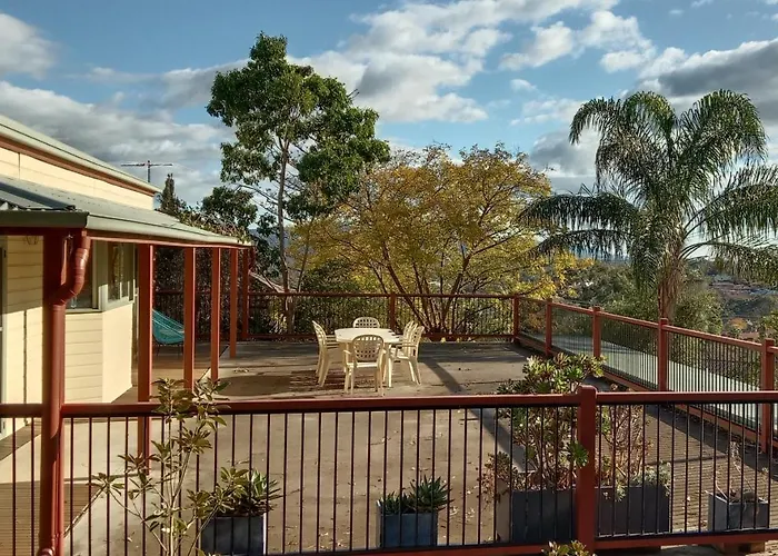 Treetops Escape Albury