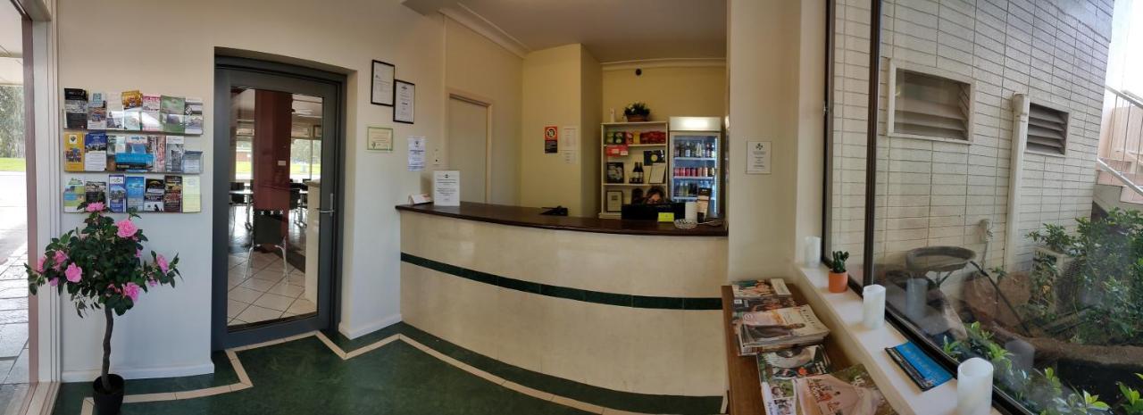 Hume Cbd Motel 3*
