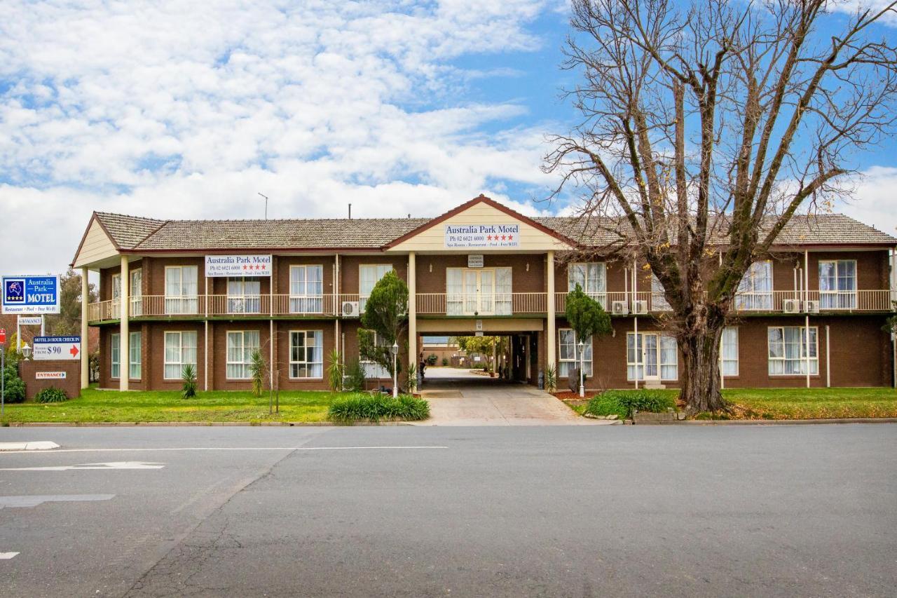 Australia Park Motel 4*