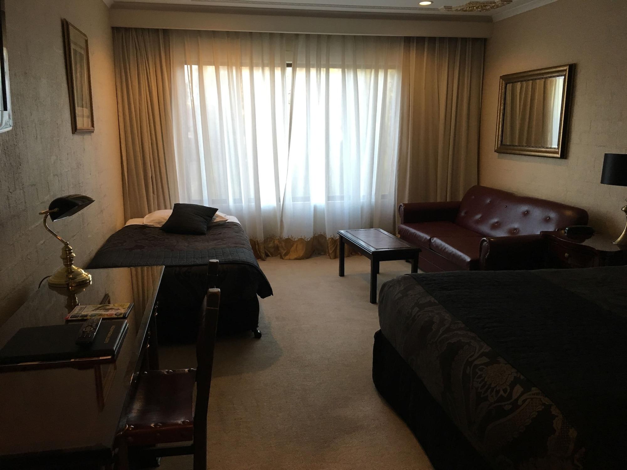 Manor House Hotel Albury